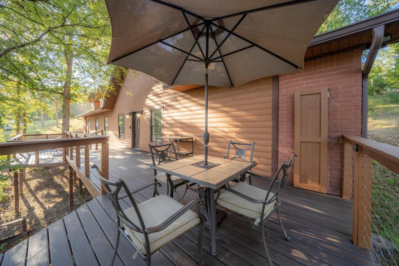 Luxury Rock Creek Cabin W Deck By Lake Hamilton Hot Springs Bagian luar foto